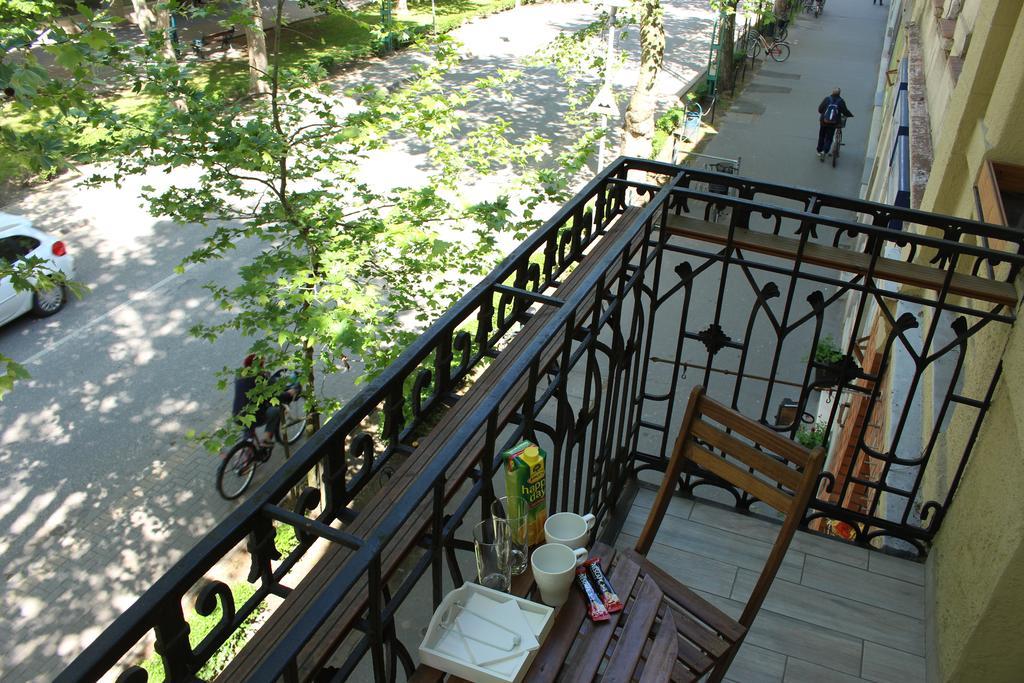 Belvarosi Apartmanszallo - Kiskunfelegyhaza Exterior photo